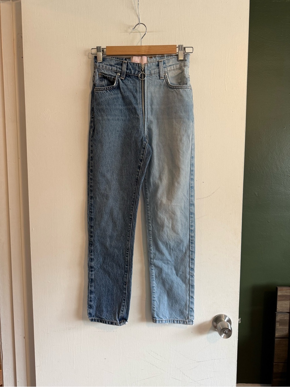 Revice Tokyo Wash Two Tone Denim High Rise Yin Yang Crop zip around Jean